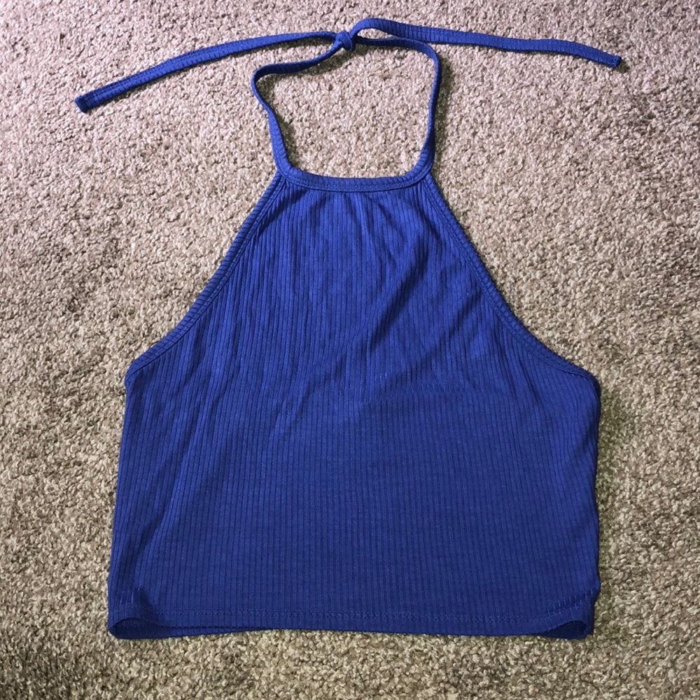 Halter crop top